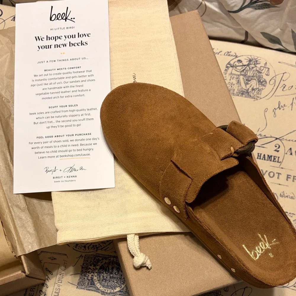 Beek Tan Slippers - Picture 2 of 4